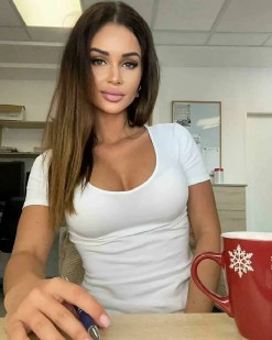 Фото проститутки Вика №1 в городе Ярославль